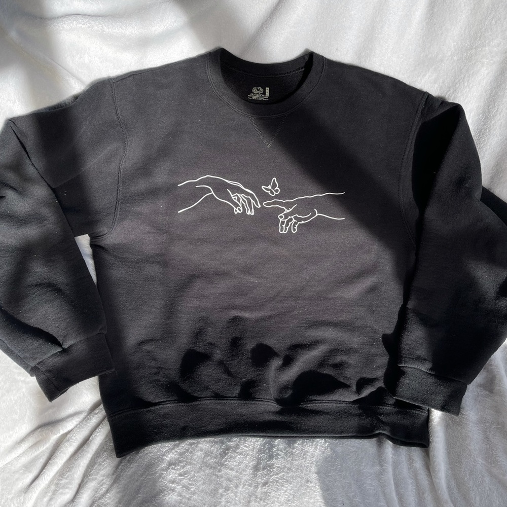 Vinyl crew neck